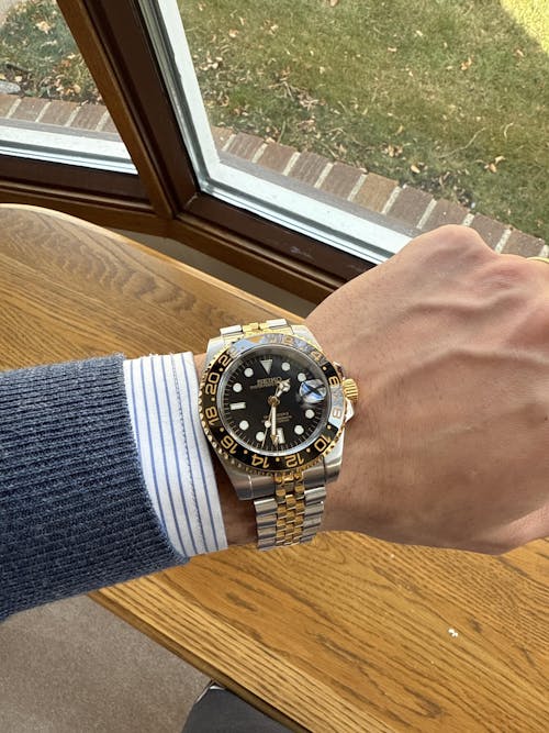 GMTeiko Two Tone Black Arrow Dial