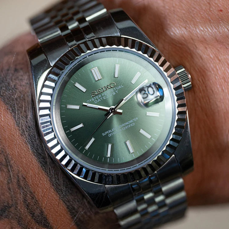 Seikojust Olive Baton Dial