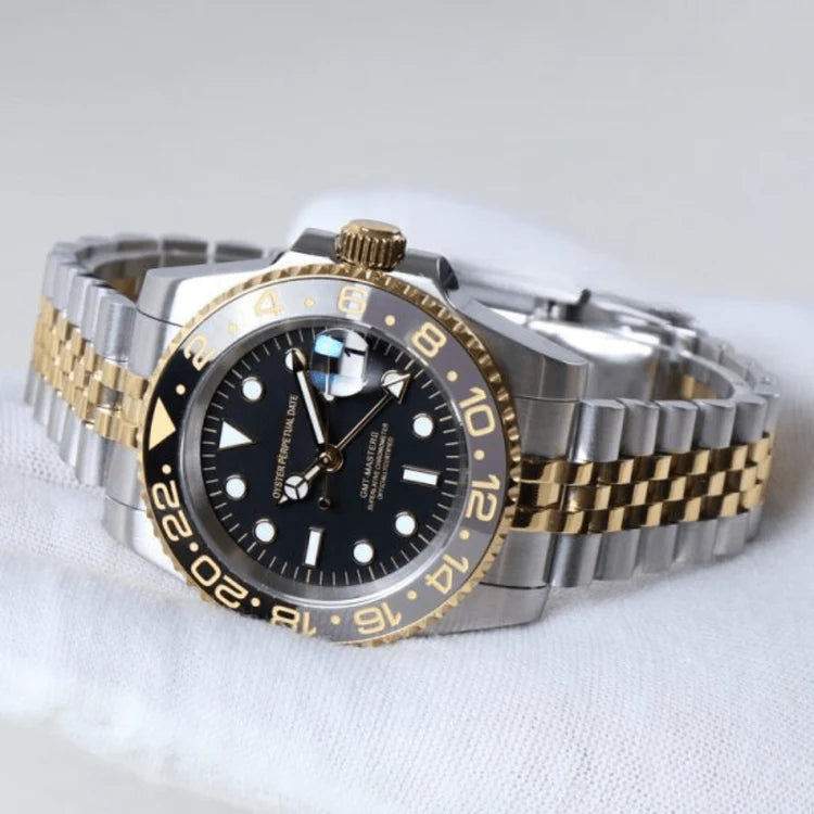 GMTeiko Two Tone Black Arrow Dial