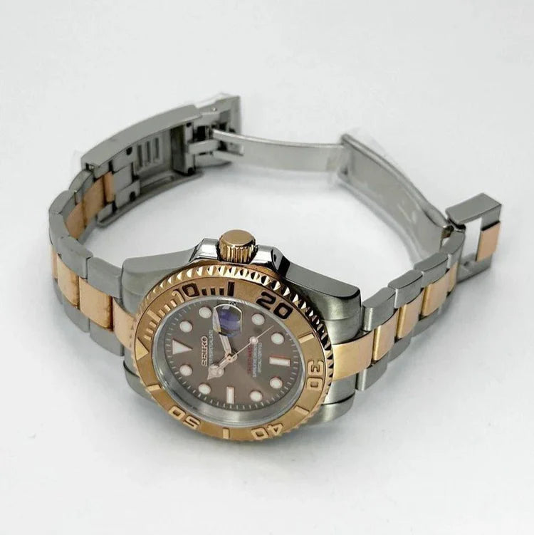 Yachteiko Master Two Tone Brown Arrow Dial