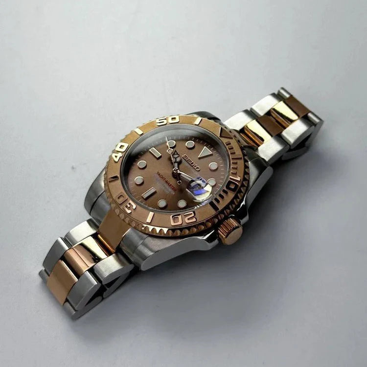Yachteiko Master Two Tone Brown Arrow Dial